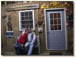 Bob & Sandy relaxing at the barn (12,585 bytes)